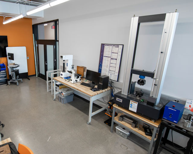 Solid Mechanics Lab